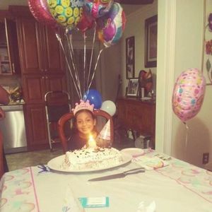 Meet your Posher, Cecilia